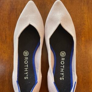 GUC Pale Pink Pointed Toe Rothy’s Size 9.5
